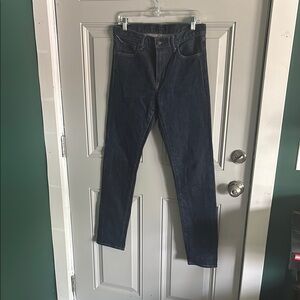 Uniqlo Black Straight Jeans Timeless Style